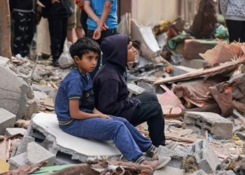 ALGO MÁS QUE PALABRAS