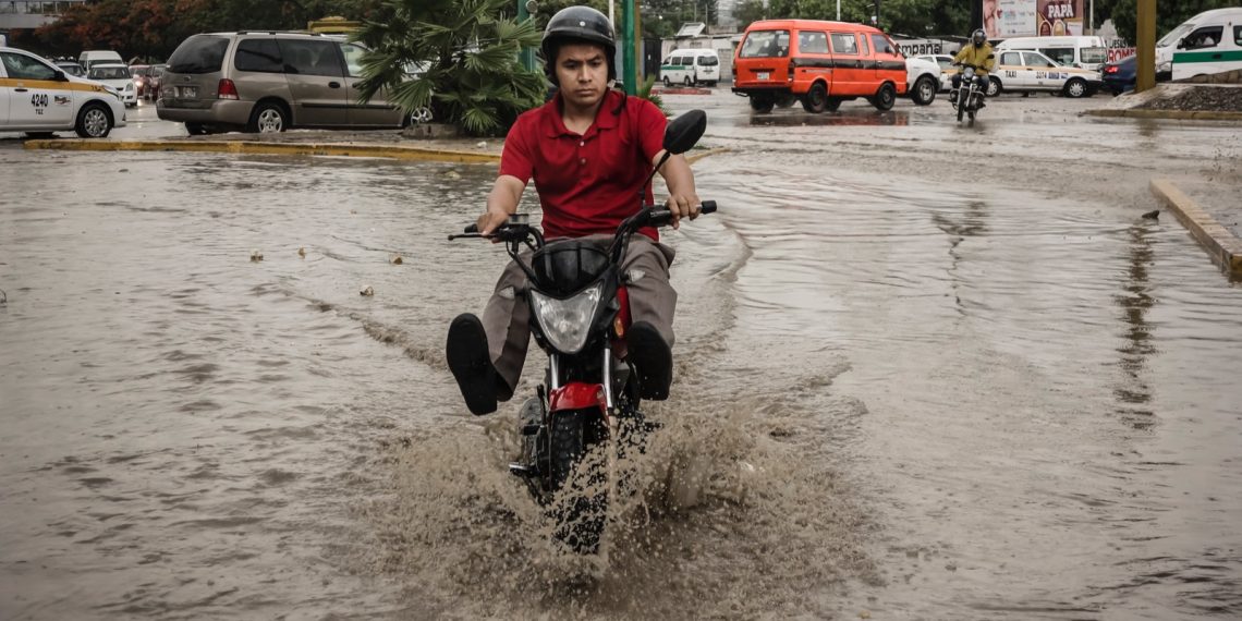 Existe riesgo elevado de ciclón tropical en costas de Chiapas