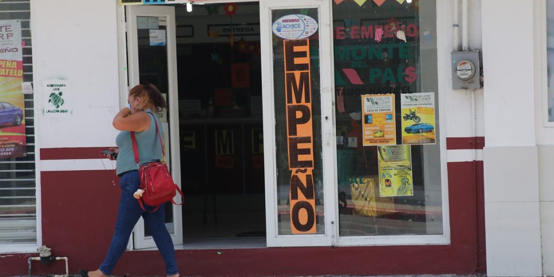 Empeños aumentan 60% por las clausuras escolares