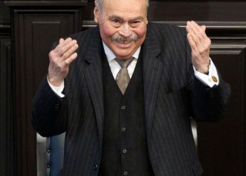 Eraclio Zepeda, el hombre que llovía cuentos