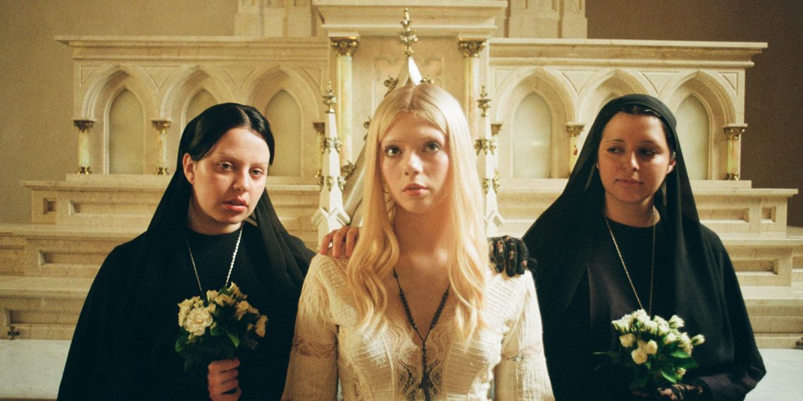 Bar Scorpios: Blair lleva su música a otro nivel