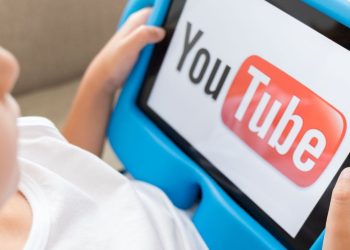 Australia prohibirá a menores de 16 años acceder a YouTube