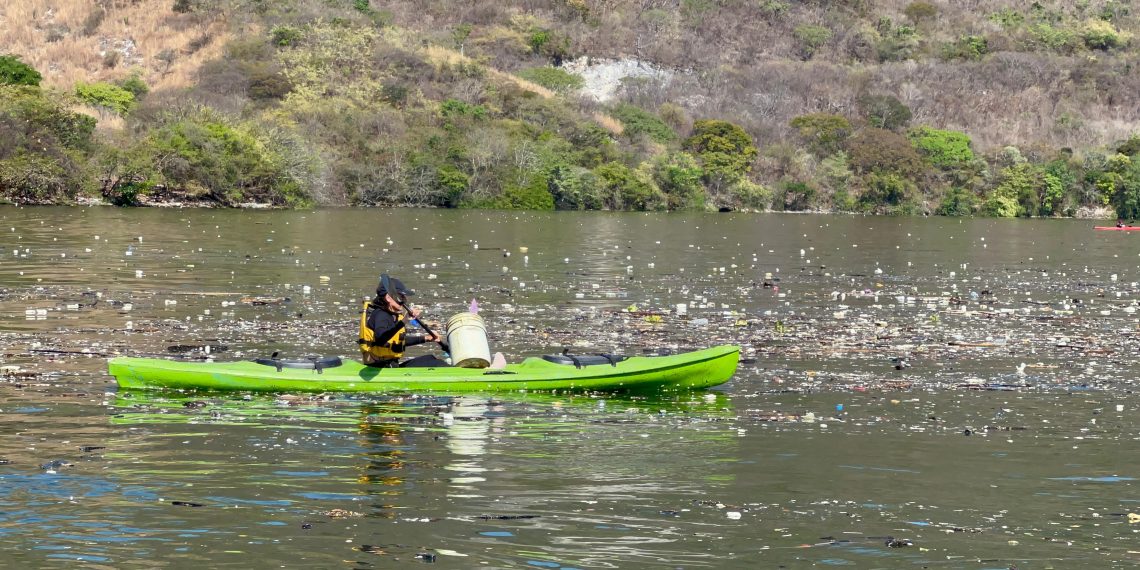 Motivan al reciclaje para evitar contaminación en el Sumidero 