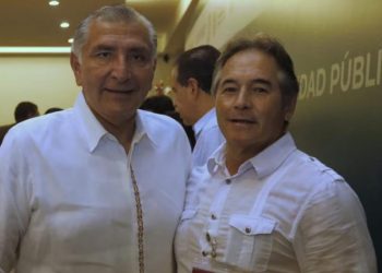 DE FRENTE Y DE PERFIL