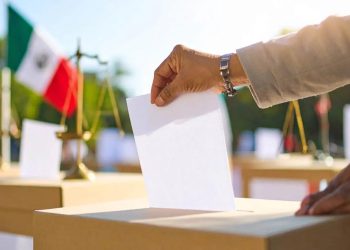 DE FRENTE Y DE PERFIL