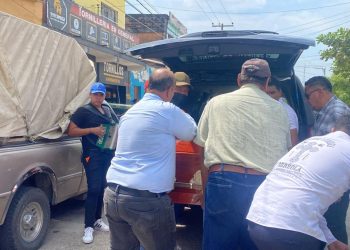 Con paquetes funerarios, se anticipan a la muerte