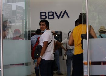 58.6 % en reducción de transferencias bancarias 