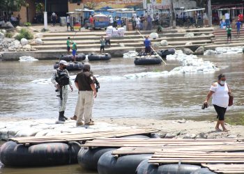 Tráfico ilegal de azúcar marca tendencia a la baja en su costo
