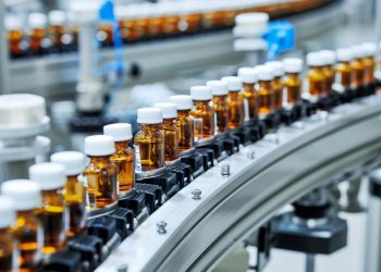 Gobierno denunciaría a farmacéuticas por retrasos 