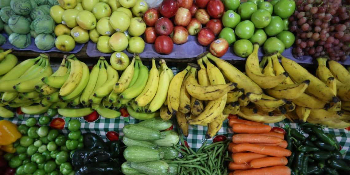 Caen ventas de plátano en 80% por baja de migrantes