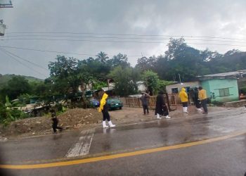 Daños a viviendas cortes carreteros por las lluvias