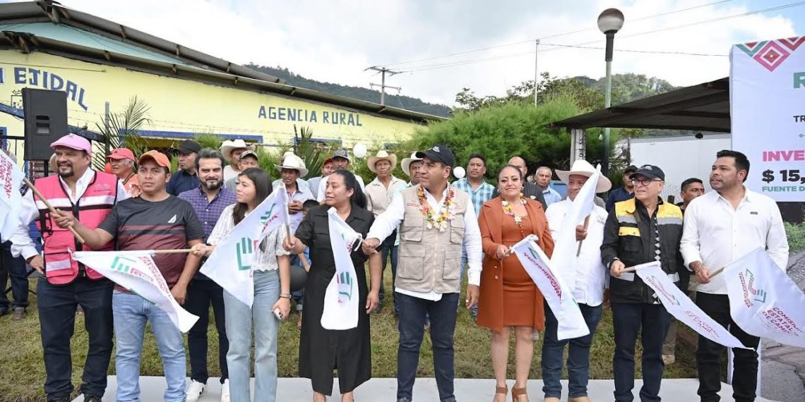Gobernador fortalece acciones educativas, de salud y caminos