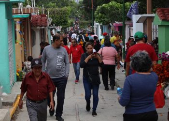 Tradiciones generarán 186 mil asistentes en panteones