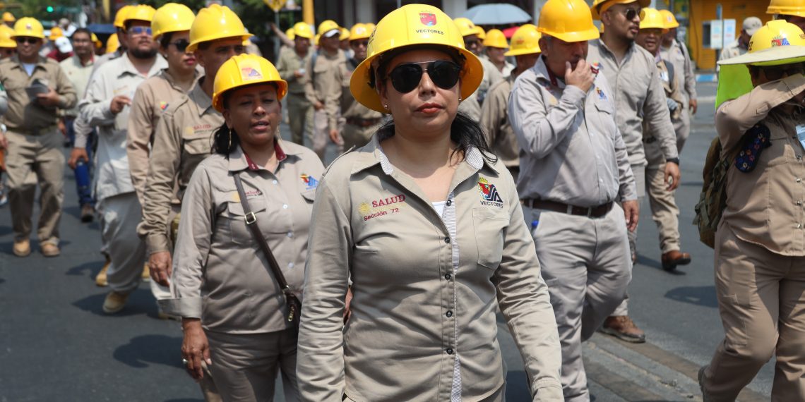 Brigadas sanitarias realizan protesta y exigen insumos