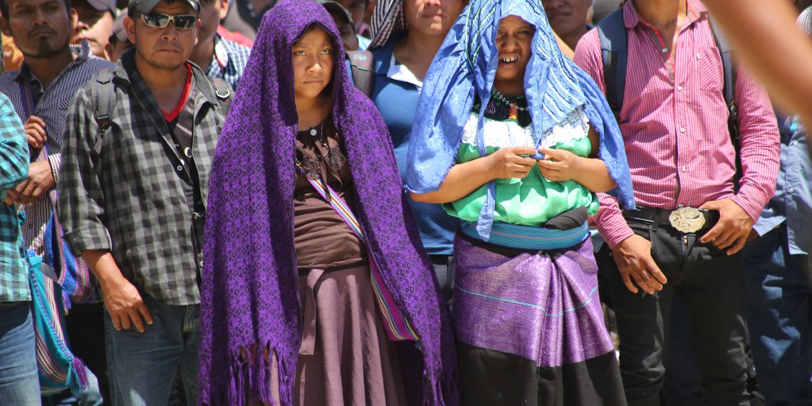 Mujeres reclaman justicia por abusos comunitarios