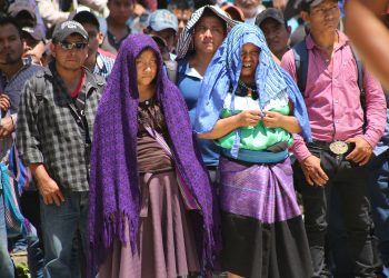 Mujeres reclaman justicia por abusos comunitarios
