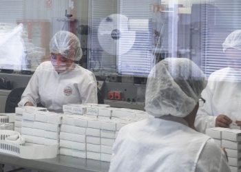 Farmacéuticas bajo la lupa: Inhabilitaciones y con multas 