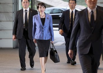Takaichi nombra Gobierno en Japón, con solo dos ministras