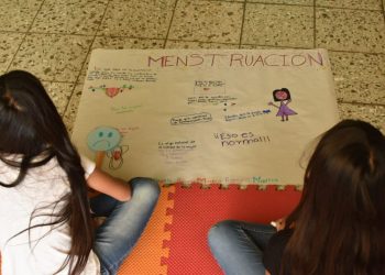 Proponen enseñar una gestión menstrual sin estigmas escolares