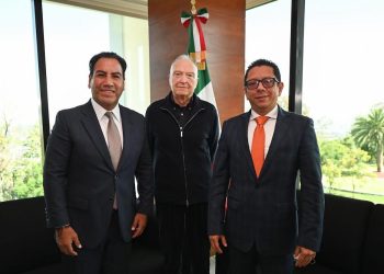 Se reúne ERA con el fiscal general de la República