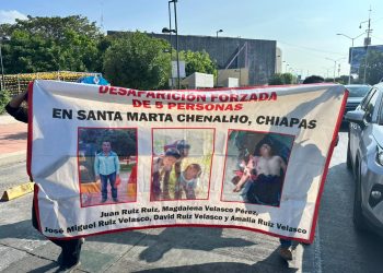 Desplazados de Santa Marta montan plantón indefinido