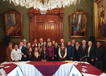 ERA participa en reunión encabezada por Sheinbaum