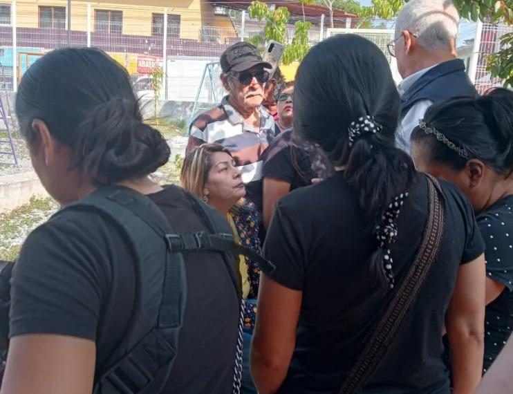 Viven tensión en mercado 22 de Noviembre por reordenamiento