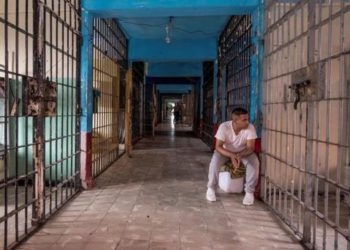 Exigen libertad para hondureño tras 15 años detenido en Chiapas