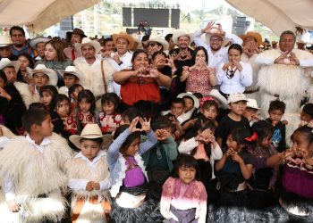 Bechijtik 1 obtiene Clave de Centro de Trabajo tras 6 años