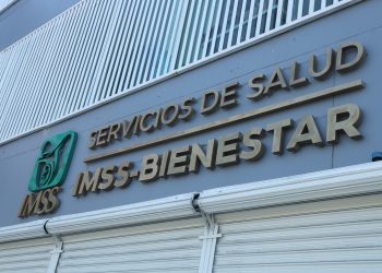 Falta de medicinas persiste tras cambio a IMSS-Bienestar