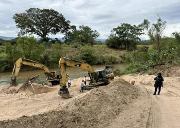 Extracción ilegal deja daño severo en el río Suchiapa