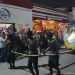 El color de la tradición desborda las calles