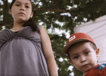 Nacen 100 mil bebés de adolescentes