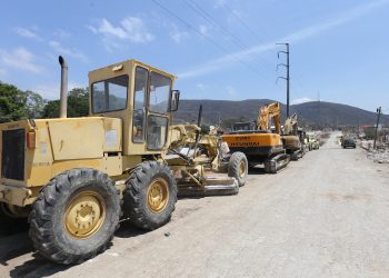 Abandonan obra clave en la carretera Ocosingo–Toniná