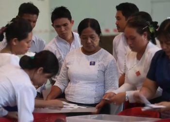 Birmania abre urnas para la segunda fase electoral