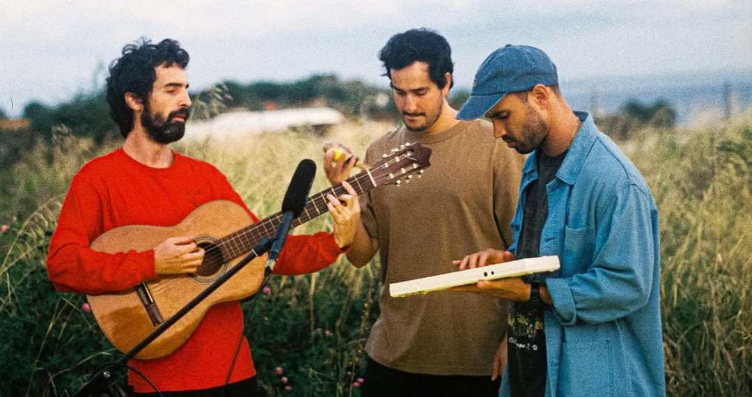 Americania regresa con “Ojos Nuevos”