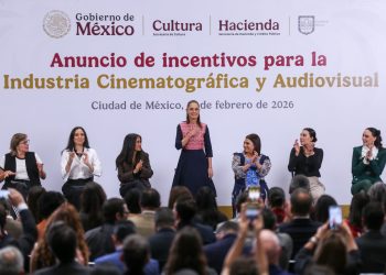 Anuncian créditos fiscales de 30% de ISR y más al cine 