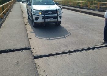 Puente Nuevo Milenio deja aisladas a colonias de Huixtla