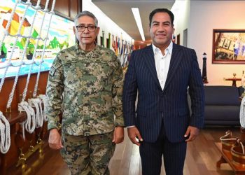 ERA y secretario de Marina evalúan avances para Polos de Bienestar