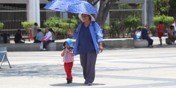 La batalla de los tuxtlecos contra segunda ola de calor