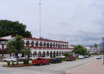 Opacidad municipal, pone bajo escrutio a edil de Chiapa de Crozo