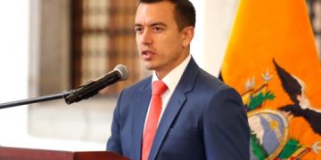 Daniel Noboa niega supuesto bombardeo hacia Colombia