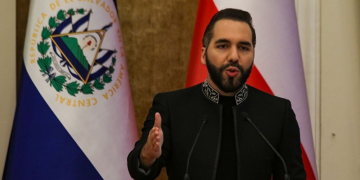 El Salvador aprueba reforma que instaura cadena perpetua