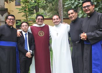 Vocación religiosa cae hasta 50% en México