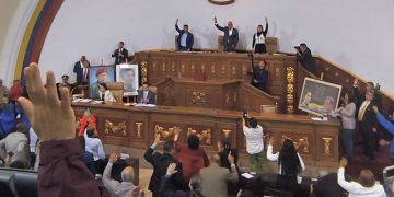 Venezuela aprueba ley de minas en primer debate