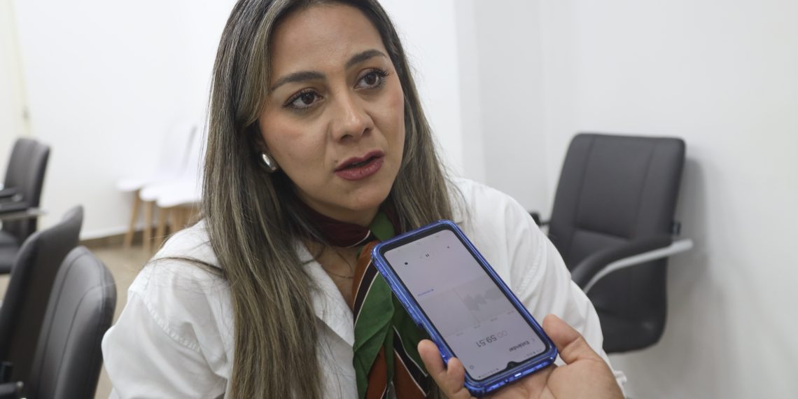 La presidenta del Congreso denuncia violencia política