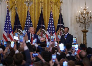 Washington amenaza a medios por su cobertura de la guerra