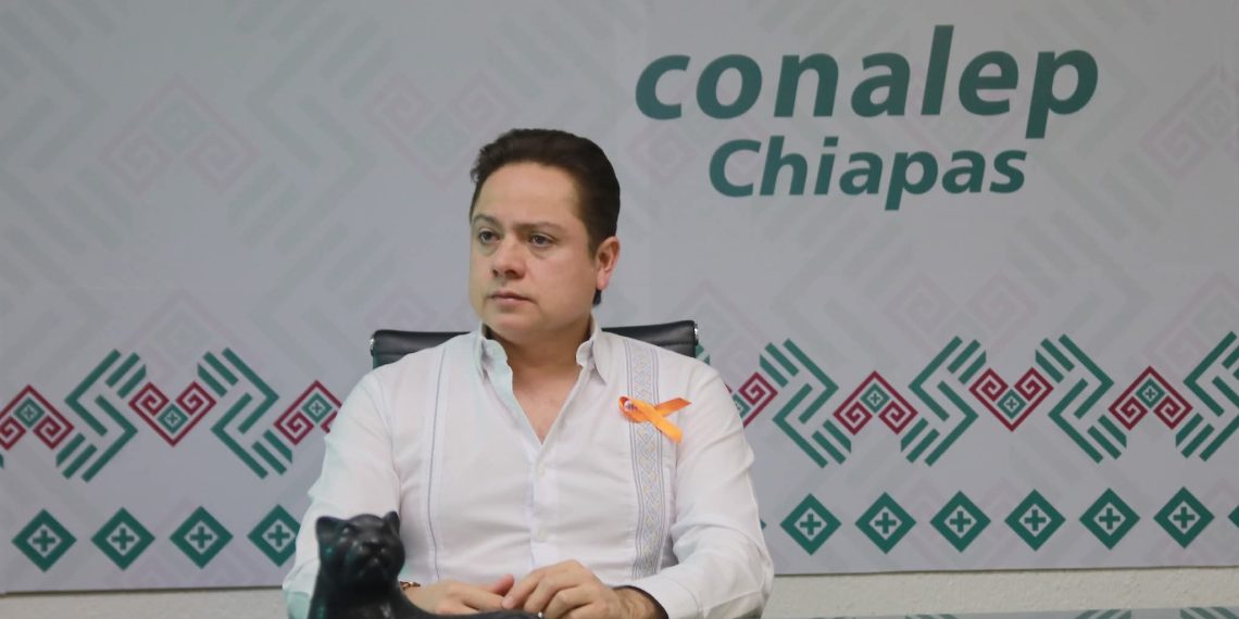 Leonardo León: el rescate del Conalep chiapaneco