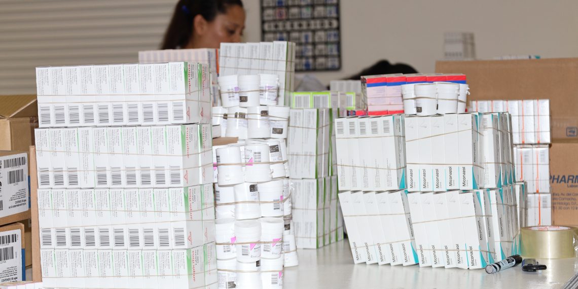 Entregan fármacos vencidos en Suchiate