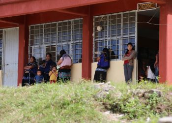 Faltan maestros en zonas indígenas de la entidad